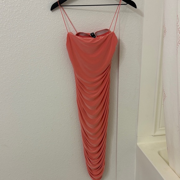 Windsor Dresses & Skirts - Windsor Coral Ruched Slip Midi Dress